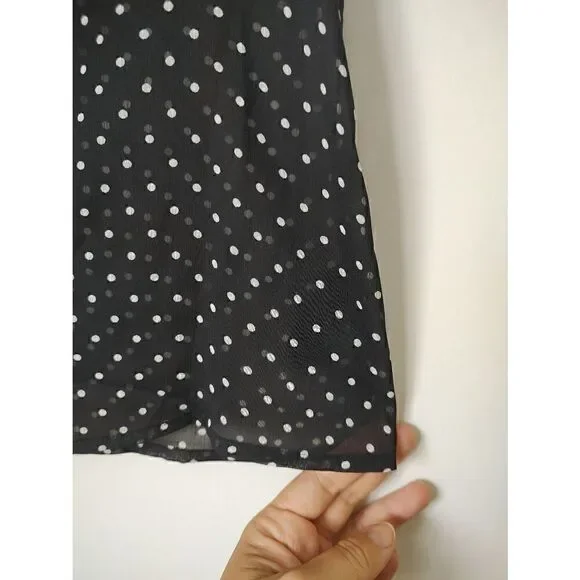 Who What Wear Women's Size Small Black White Polka Dot Sleeveless Sheer Blouse - Picture 3 of 9